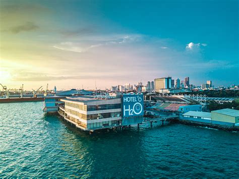 manila ocean park hotline
